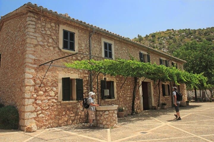 Sa Travessa, die große Route in vier Tagen (GR221)